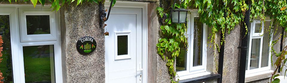 door for coedfa holiday cottage